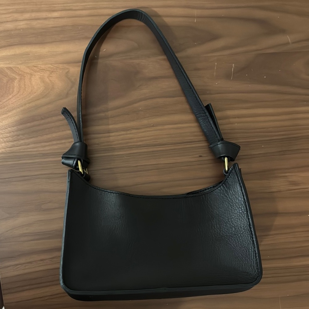 Madewell Sydney shoulder bag